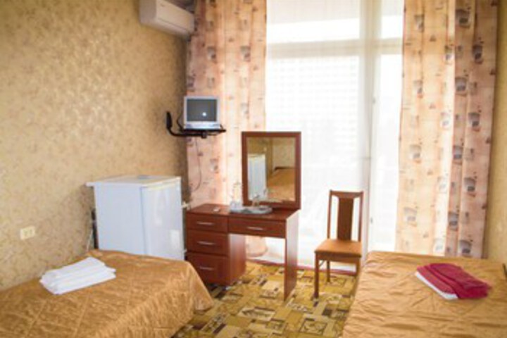 Room 50 of 61