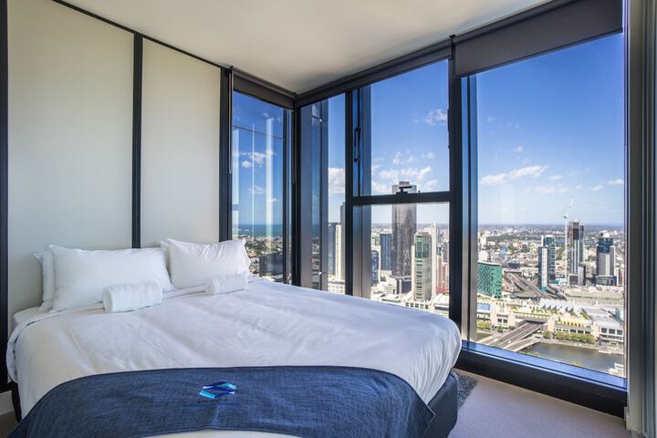 Room 5 of 22