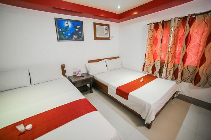 Room 6 of 54
