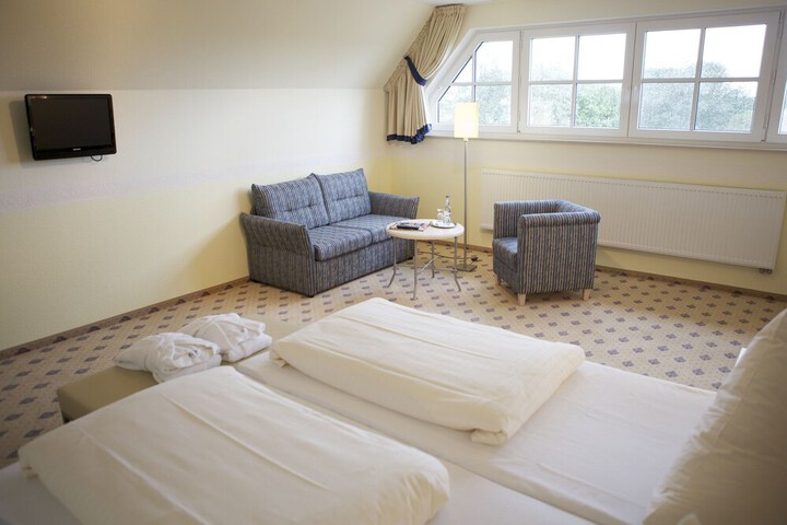 Room 5 of 31