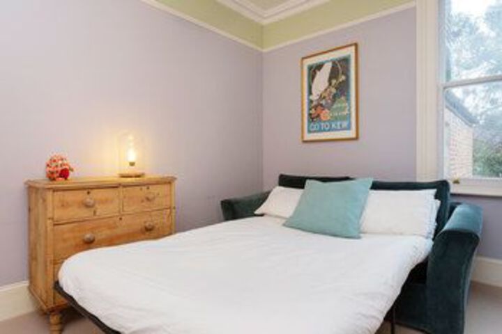 Room 19 of 27