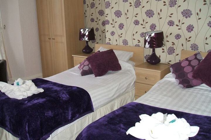 Room 16 of 39