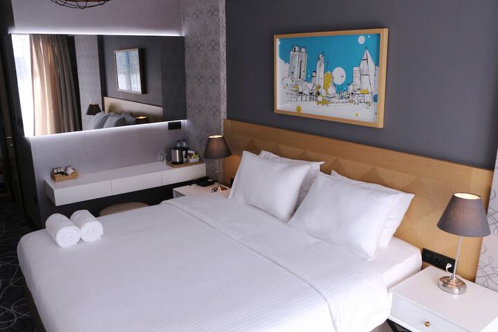 Room 12 of 55