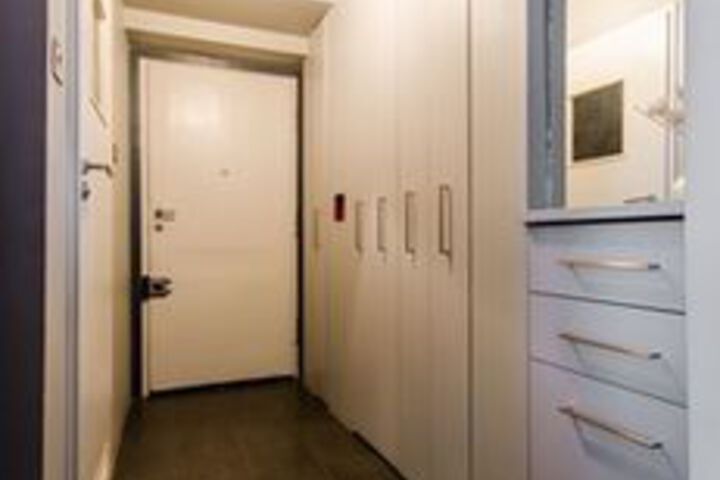 Room 20 of 29