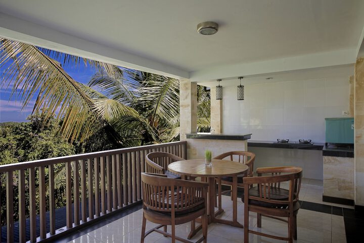 Terrace/Patio 17 of 27
