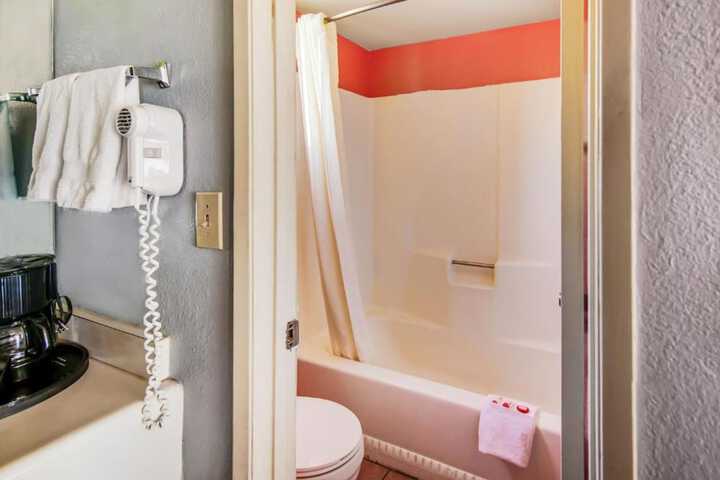 Clean Restrooms