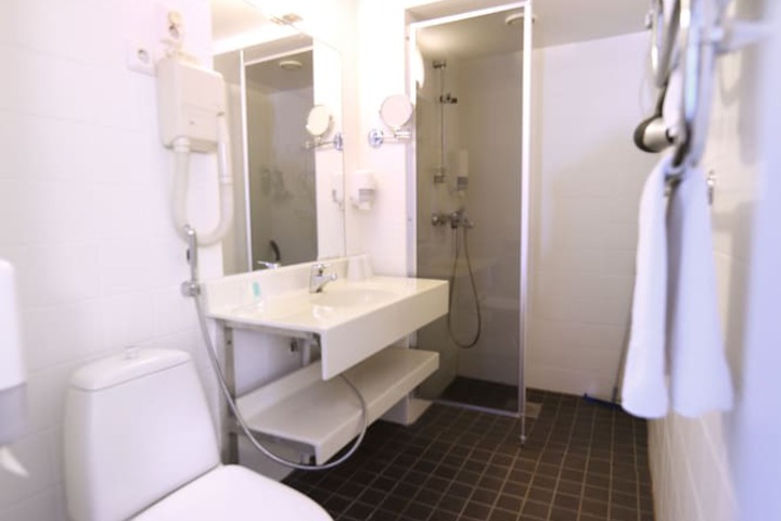 Bath Amenities