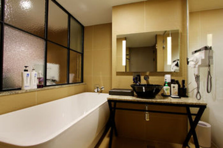 Clean Restrooms