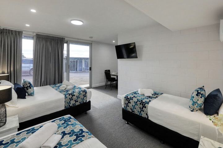 Room 14 of 43