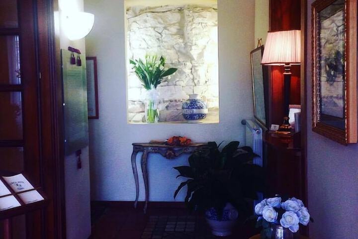 Hotel 3 of 28