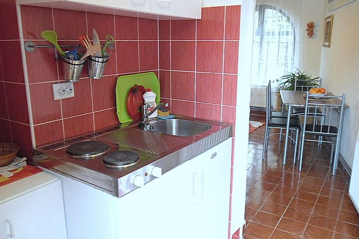 Private kitchenette