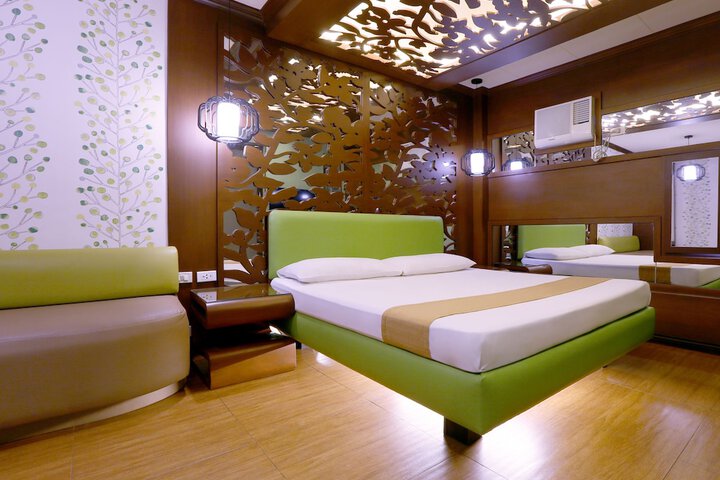 Room 18 of 56
