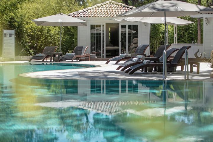 Pool 143 of 518