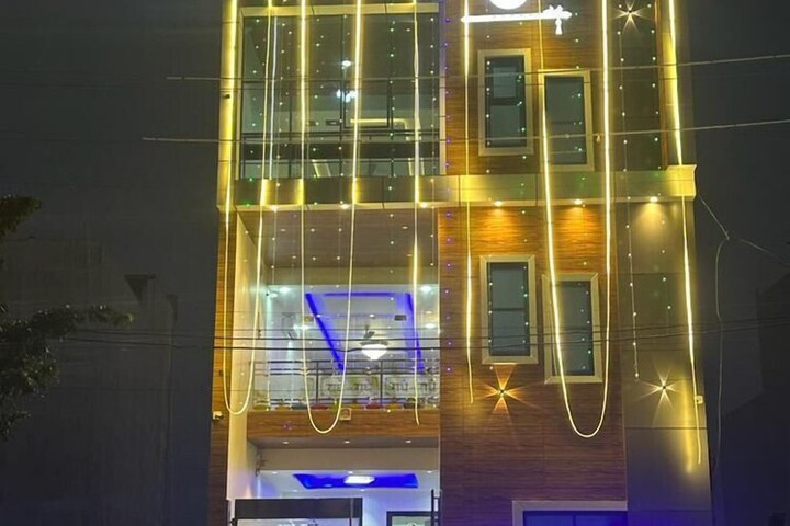 Hotel 7 of 9