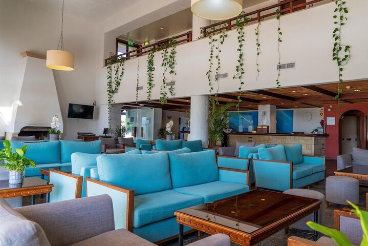 Hotel Interior 6 of 73