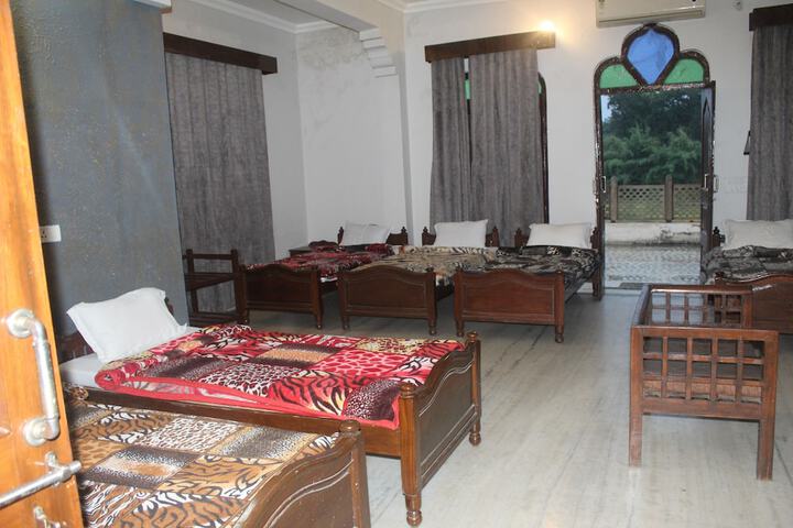 Room 29 of 56