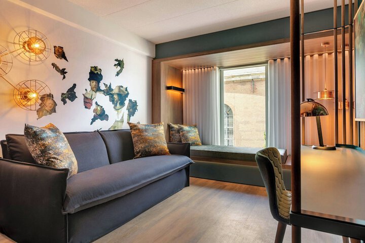 Room 41 of 219