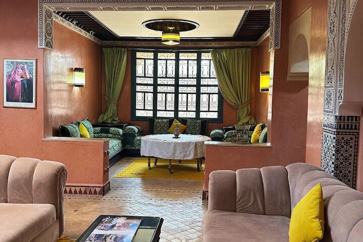 Room 45 of 76