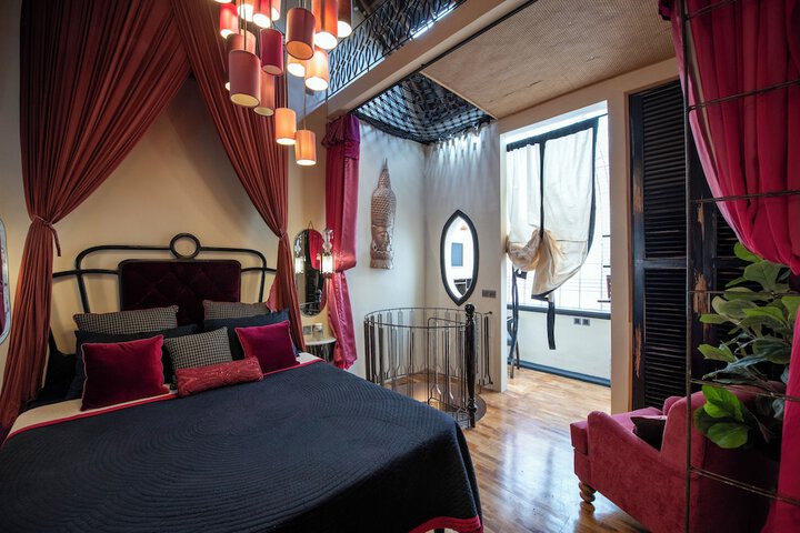 Room 30 of 174