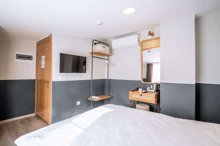 Room 14 of 58