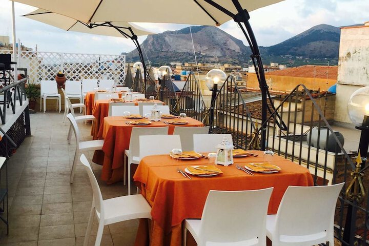Dining Photos