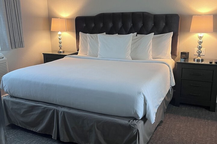 Room 30 of 149
