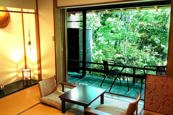 Room 15 of 43
