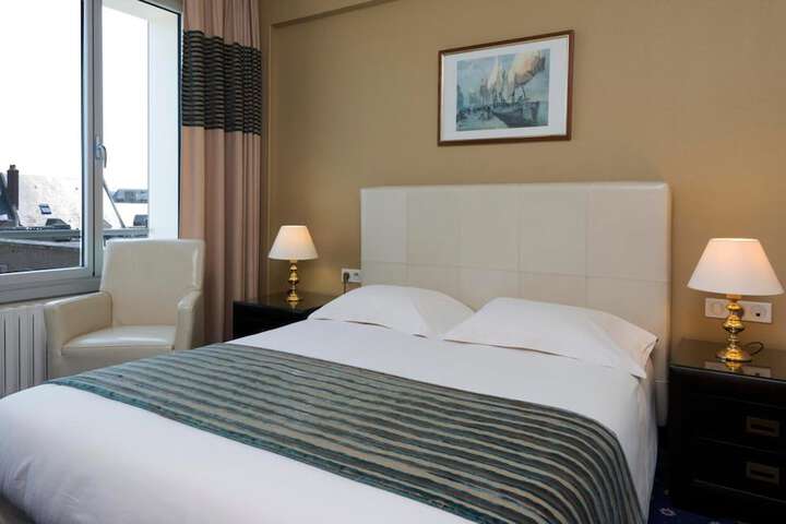 Room 14 of 52