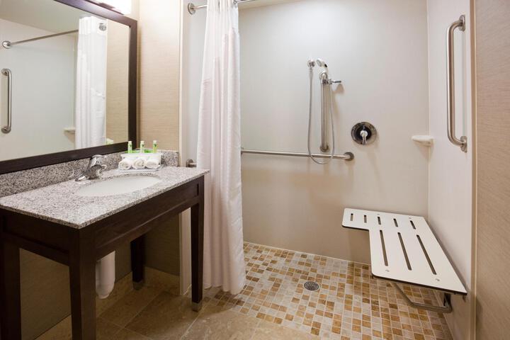 Double Accessible (2 of 2)