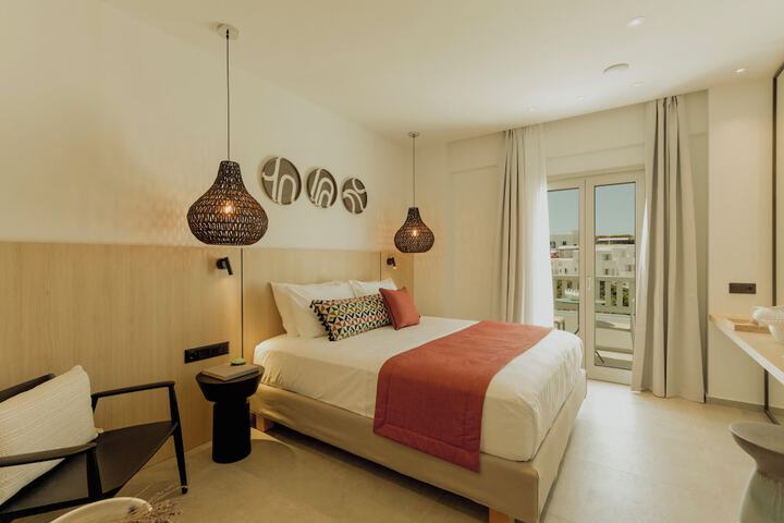 Opal Paros