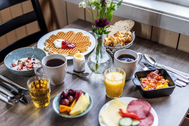 Breakfast/Coffee Service 48 of 58