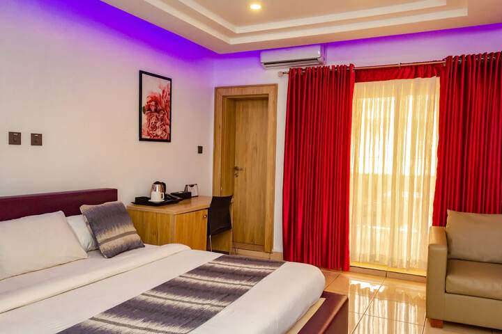 Room 2 of 23