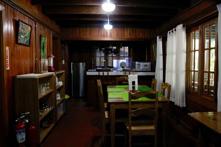 Room 72 of 154
