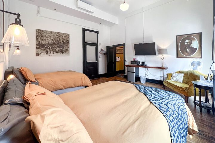 Room 49 of 139