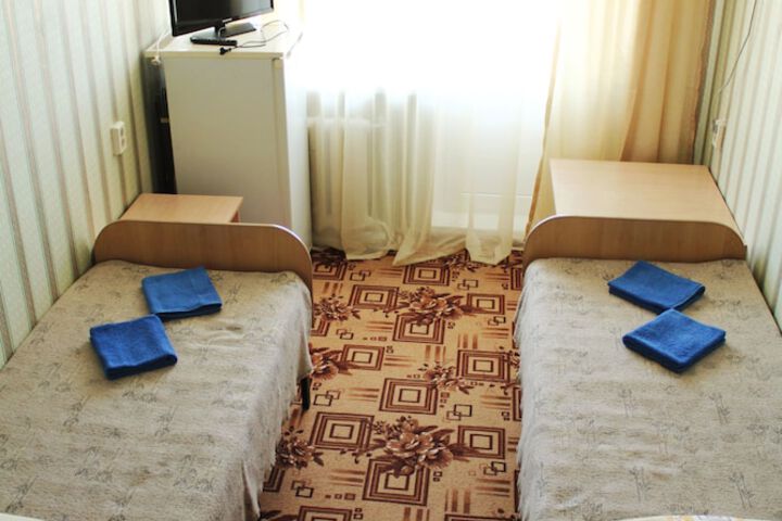 Room 12 of 51