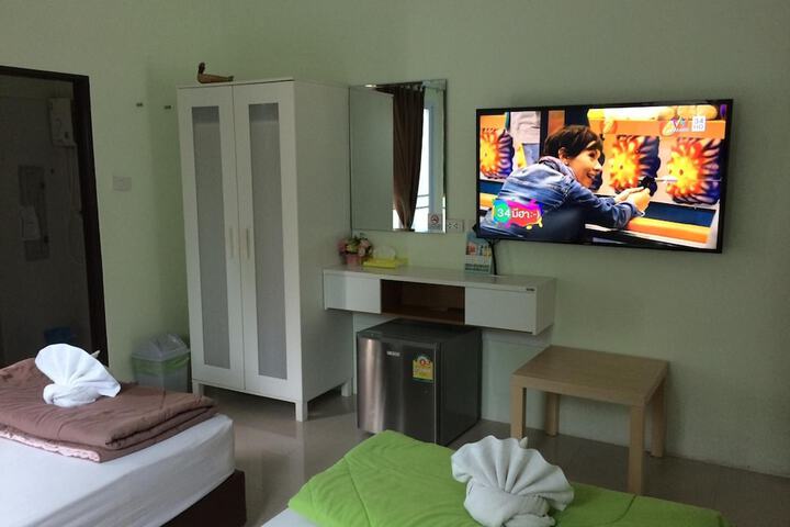 Room 29 of 80