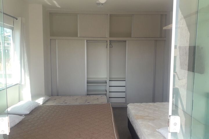 Room 16 of 104