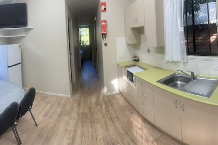 Room 28 of 64