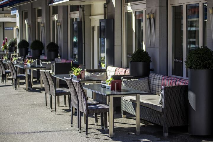 Terrace/Patio 59 of 60