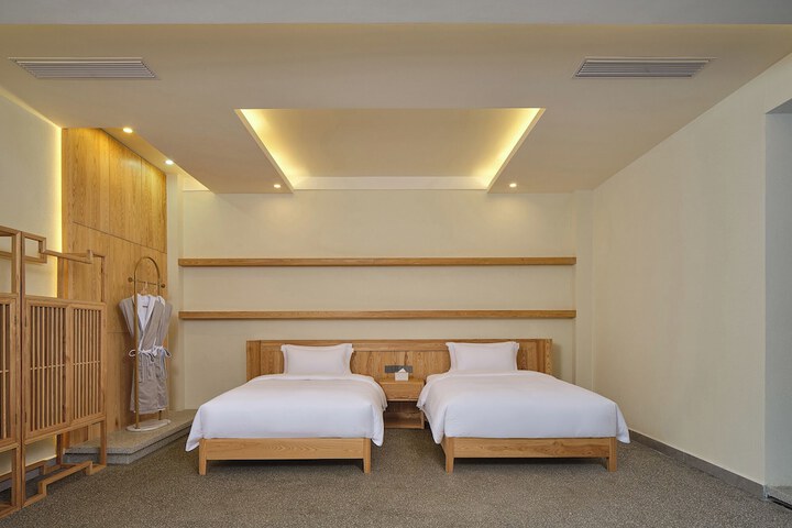 Room 14 of 88