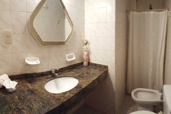 Room 17 of 24