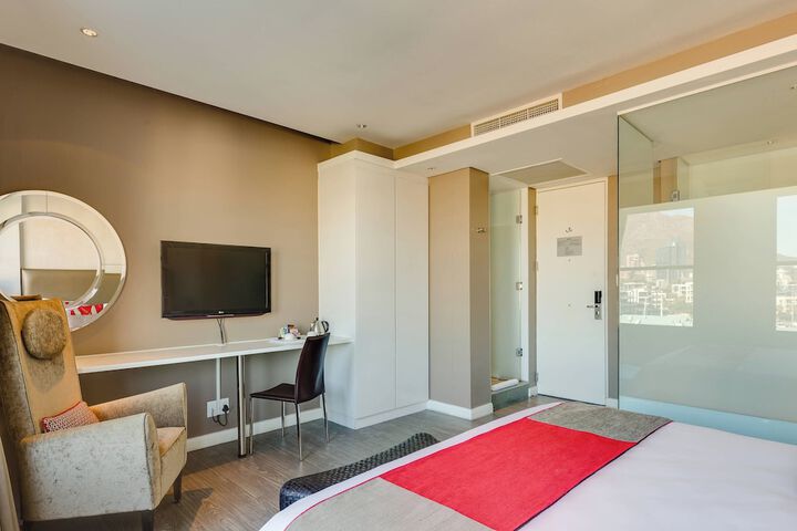 Room 27 of 125