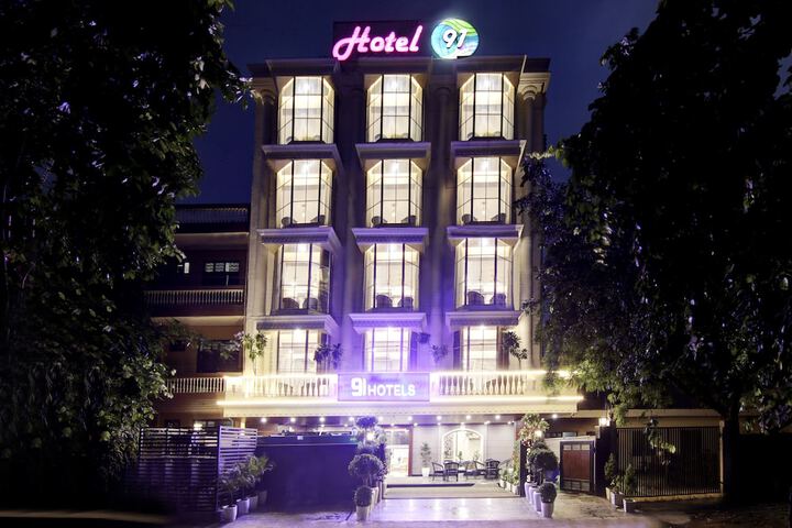 Hotel 75 of 79