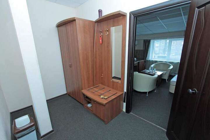 Room 55 of 62