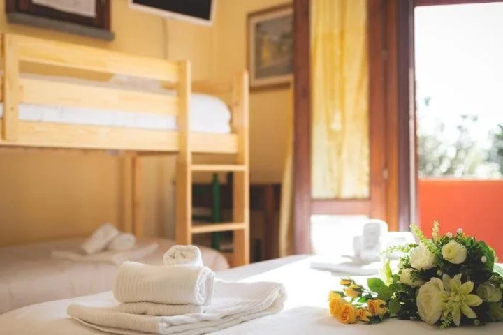 Room 4 of 21