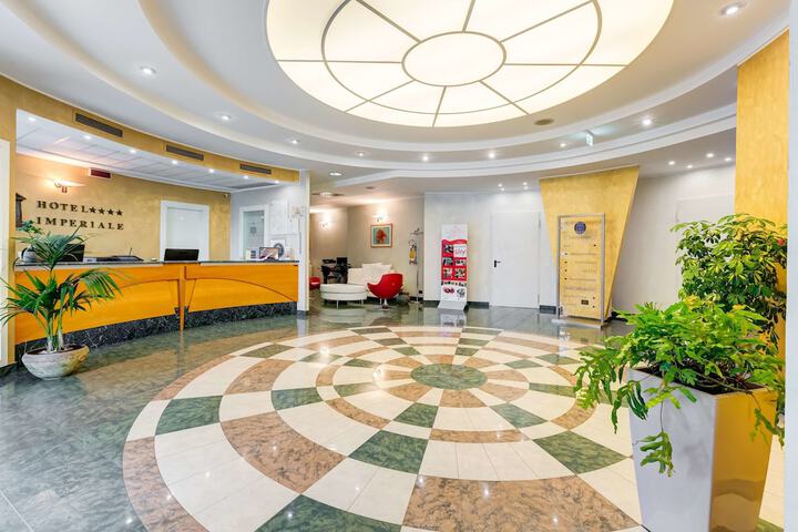 Hotel Interior 6 of 97