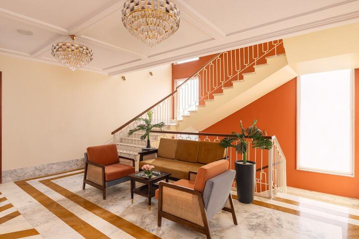 Room 14 of 20