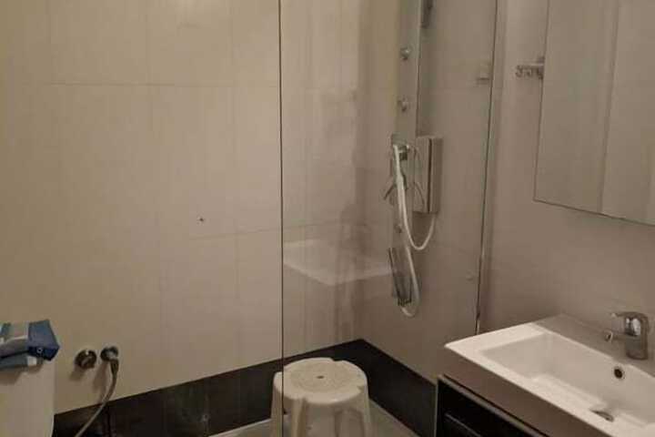 Room 16 of 29