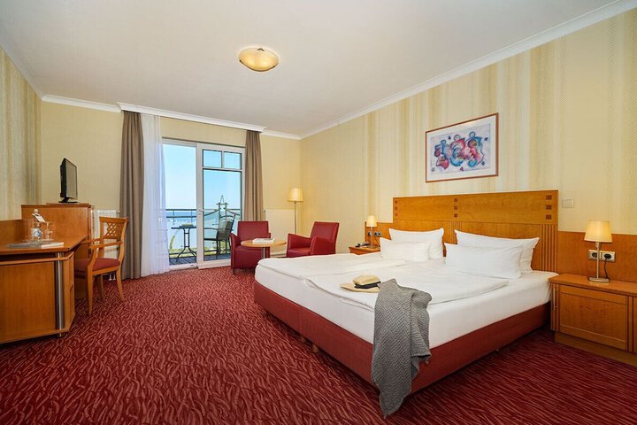 Room 5 of 39