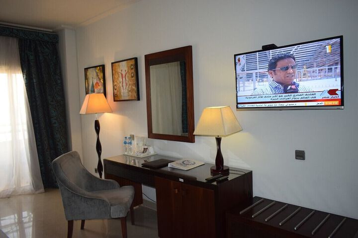 Room 9 of 60